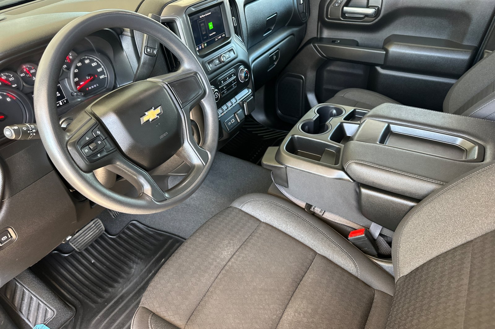 Used 2026 Chevrolet Silverado 1500 Custom AWD/4WD image 10