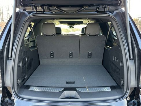 New 2026 Chevrolet Suburban RST w/ RST Capability Package image 22