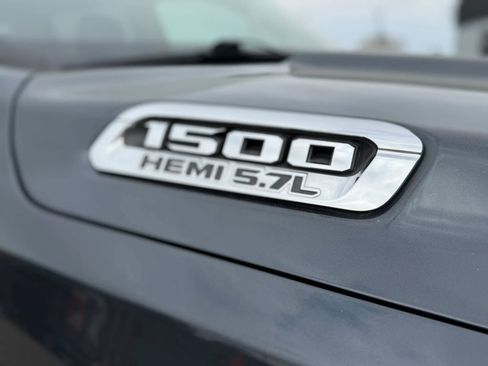 Used 2019 RAM 1500 Big Horn image 14