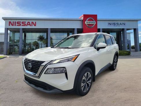Certified 2023 Nissan Rogue SV FWD image 10