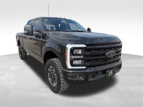 Used 2024 Ford F250 Lariat w/ Lariat Ultimate Package AWD/4WD image 1