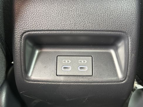 Used 2026 Toyota Corolla SE FWD image 18