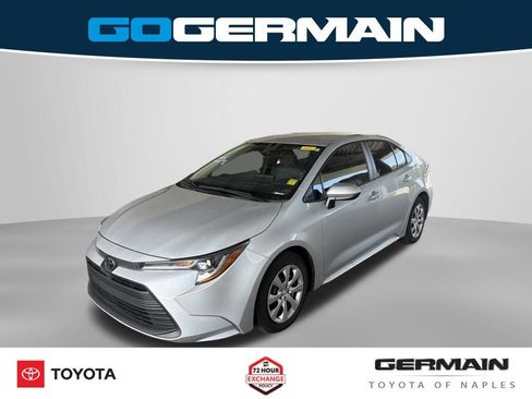 Certified 2024 Toyota Corolla LE FWD image 1