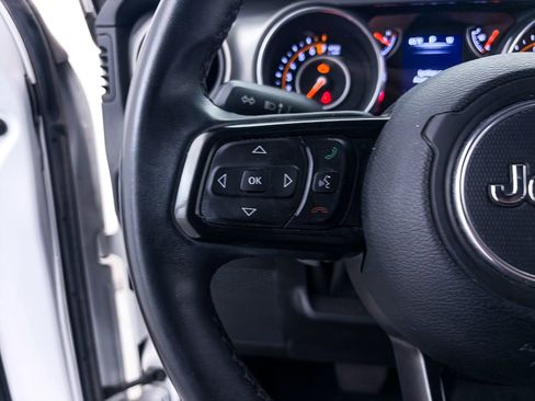 Used 2018 Jeep Wrangler Unlimited Sport S AWD/4WD image 27