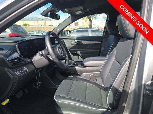 Used 2025 Buick Enclave Preferred image 7