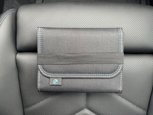 New 2026 BMW 530i xDrive w/ M Sport Package image 31