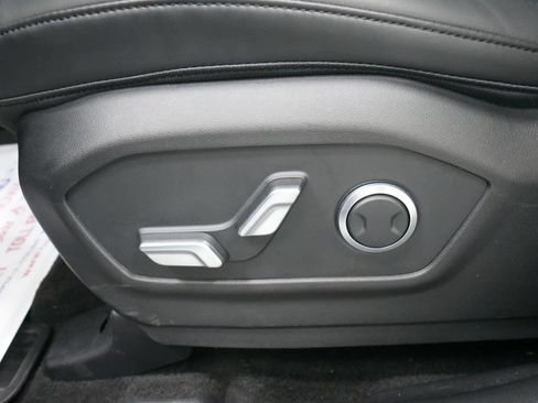 Used 2025 Hyundai Santa Fe SEL AWD/4WD image 17
