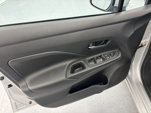 Used 2025 Nissan Versa SV w/ Trunk Package FWD image 37