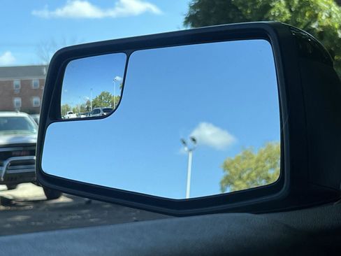 Used 2019 Chevrolet Silverado 1500 RST image 37