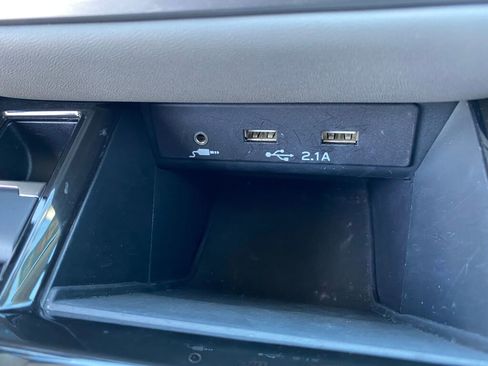 Used 2021 Subaru Outback Premium image 24