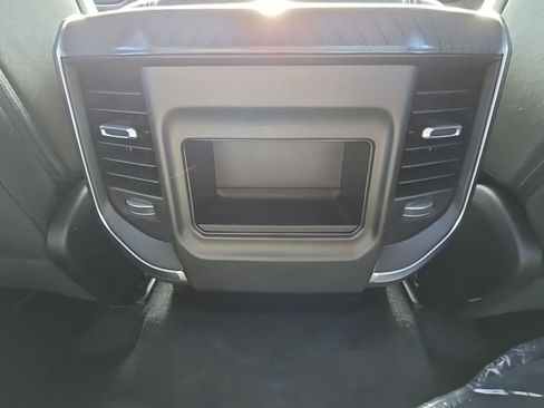 New 2026 RAM 1500 Express AWD/4WD image 40