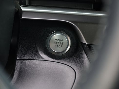 Used 2025 Kia Telluride EX image 9