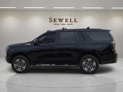 Used 2025 Chevrolet Tahoe Z71 w/ Z71 Off-Road Package AWD/4WD image 2