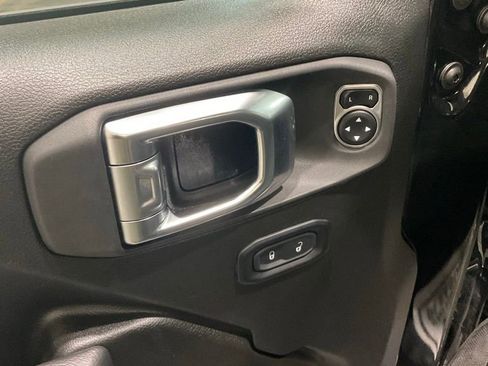 Used 2025 Jeep Wrangler Unlimited Sport S 4xe AWD/4WD image 7