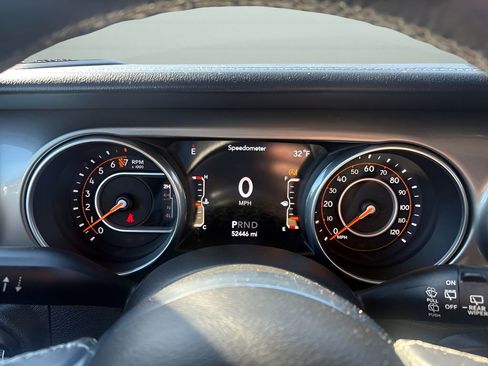 Used 2018 Jeep Wrangler Unlimited Sahara w/ Dual Top Group image 14