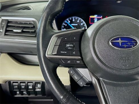 Used 2022 Subaru Ascent Limited w/ Popular Package #4 image 7