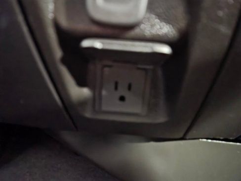 Used 2019 Chevrolet Silverado 1500 LT w/ All Star Edition image 55