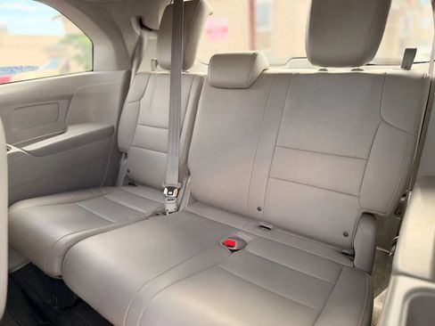 Used 2014 Honda Odyssey EX-L image 29