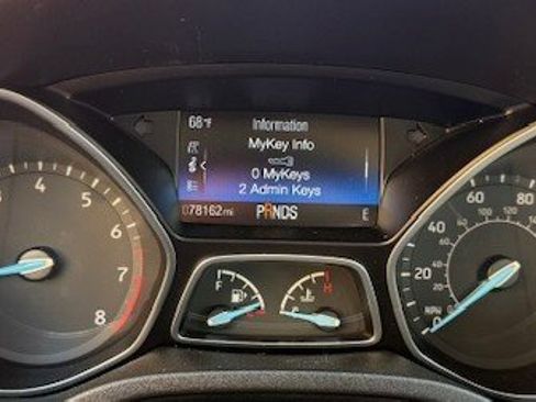 Used 2015 Ford Focus SE w/ SE Sport Package image 10