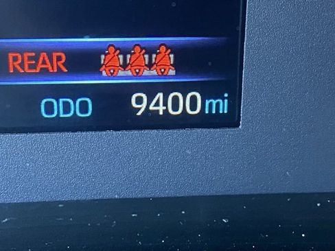 Used 2024 Toyota Corolla LE image 24