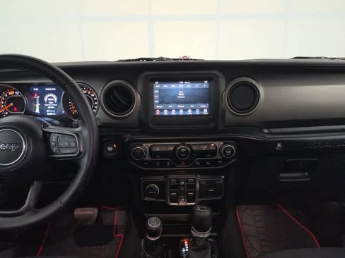 Used 2021 Jeep Wrangler Unlimited Sport S image 13