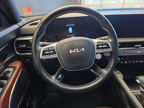 Certified 2023 Kia Telluride EX w/ EX Captain's Chair Package FWD image 22