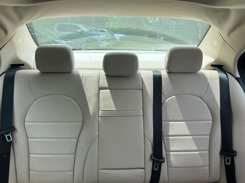 Used 2016 Mercedes-Benz C 300 4MATIC Sedan image 27