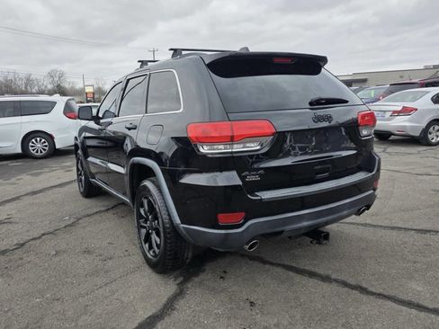 Used 2014 Jeep Grand Cherokee Laredo w/ 18" Wheel & 8.4" Radio Group image 5