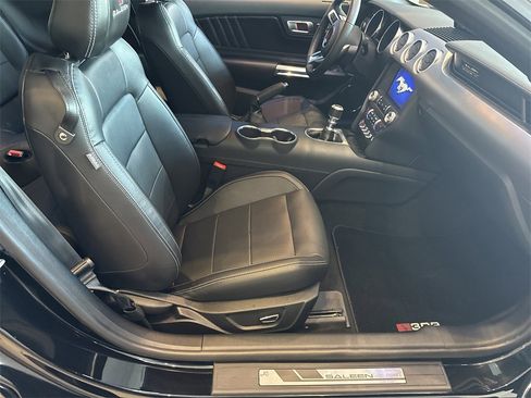 Used 2019 Ford Mustang GT Premium image 15