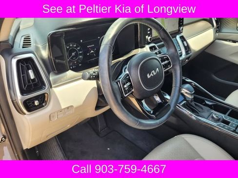 Used 2023 Kia Sorento SX AWD/4WD image 17