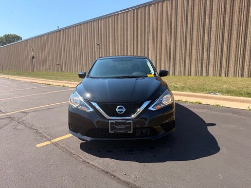 Used 2018 Nissan Sentra SV FWD image 3