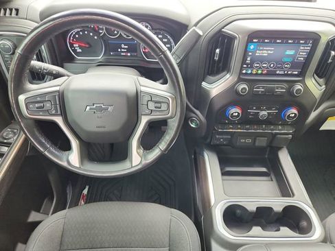 Used 2021 Chevrolet Silverado 1500 LT Trail Boss w/ Convenience Package II image 11