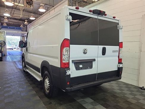 Used 2025 RAM ProMaster 2500 w/ U-Haul Equipment Group FWD image 9