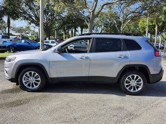 Used 2022 Jeep Cherokee Latitude Lux video 2