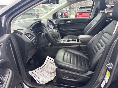 Used 2024 Ford Edge SEL w/ Convenience Package image 14