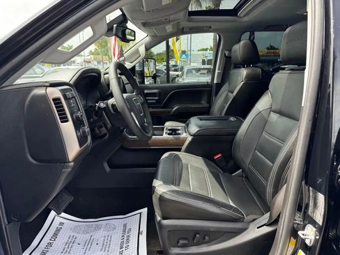 Used 2018 GMC Sierra 3500 Denali w/ Duramax Plus Package image 10