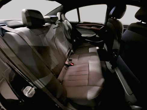 Used 2023 BMW 530i xDrive w/ Premium Package AWD/4WD image 19