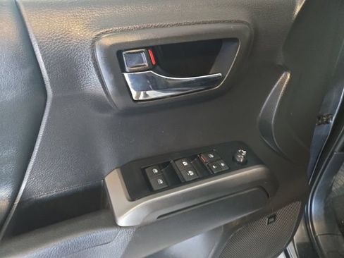 Used 2023 Toyota Tacoma Limited w/ Nightshade Package AWD/4WD image 13