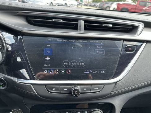Used 2023 Buick Encore GX Select w/ Sport Touring Package FWD image 14