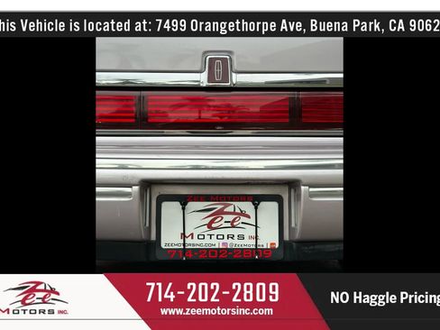 Used 1992 Lincoln Town Car Signature image 60