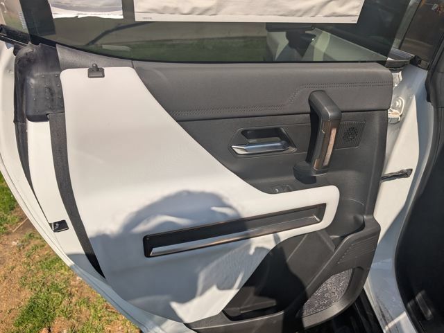 New 2024 GMC Hummer EV 2X w/ Extreme Off-Road Package AWD/4WD image 10