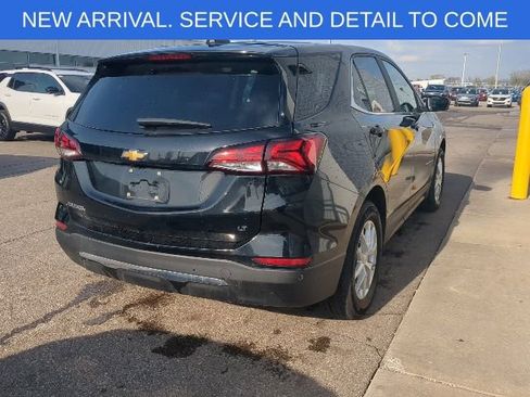 Used 2023 Chevrolet Equinox LT FWD image 5