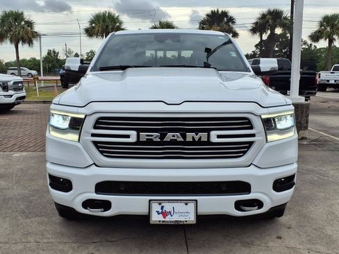 Used 2023 RAM 1500 Laramie AWD/4WD image 2