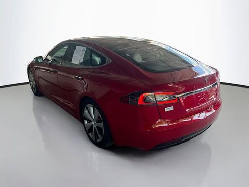 Used 2020 Tesla Model S Long Range Plus image 6