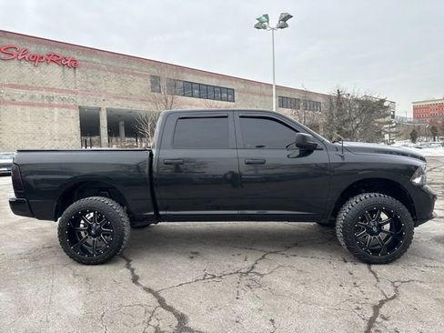 Used 2016 RAM 1500 Express w/ Black Ram 1500 Express Group image 16