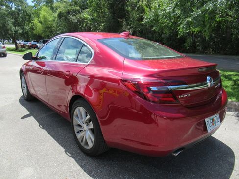 Used 2015 Buick Regal Premium w/ Experience Buick Package AWD/4WD image 3