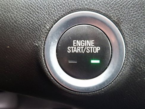 Used 2021 GMC Terrain SLE w/ Driver Convenience Package image 23