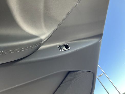 Used 2017 Tesla Model X 75D image 56