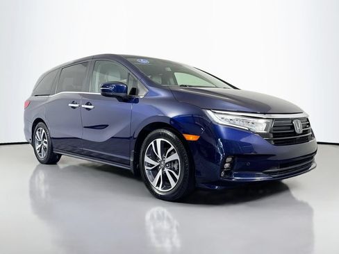 Used 2022 Honda Odyssey Touring image 3