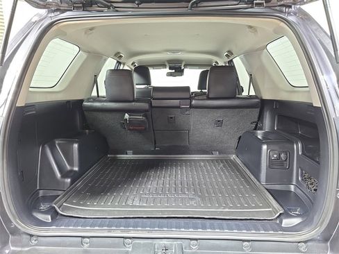 Used 2022 Toyota 4Runner TRD Off-Road Premium image 25